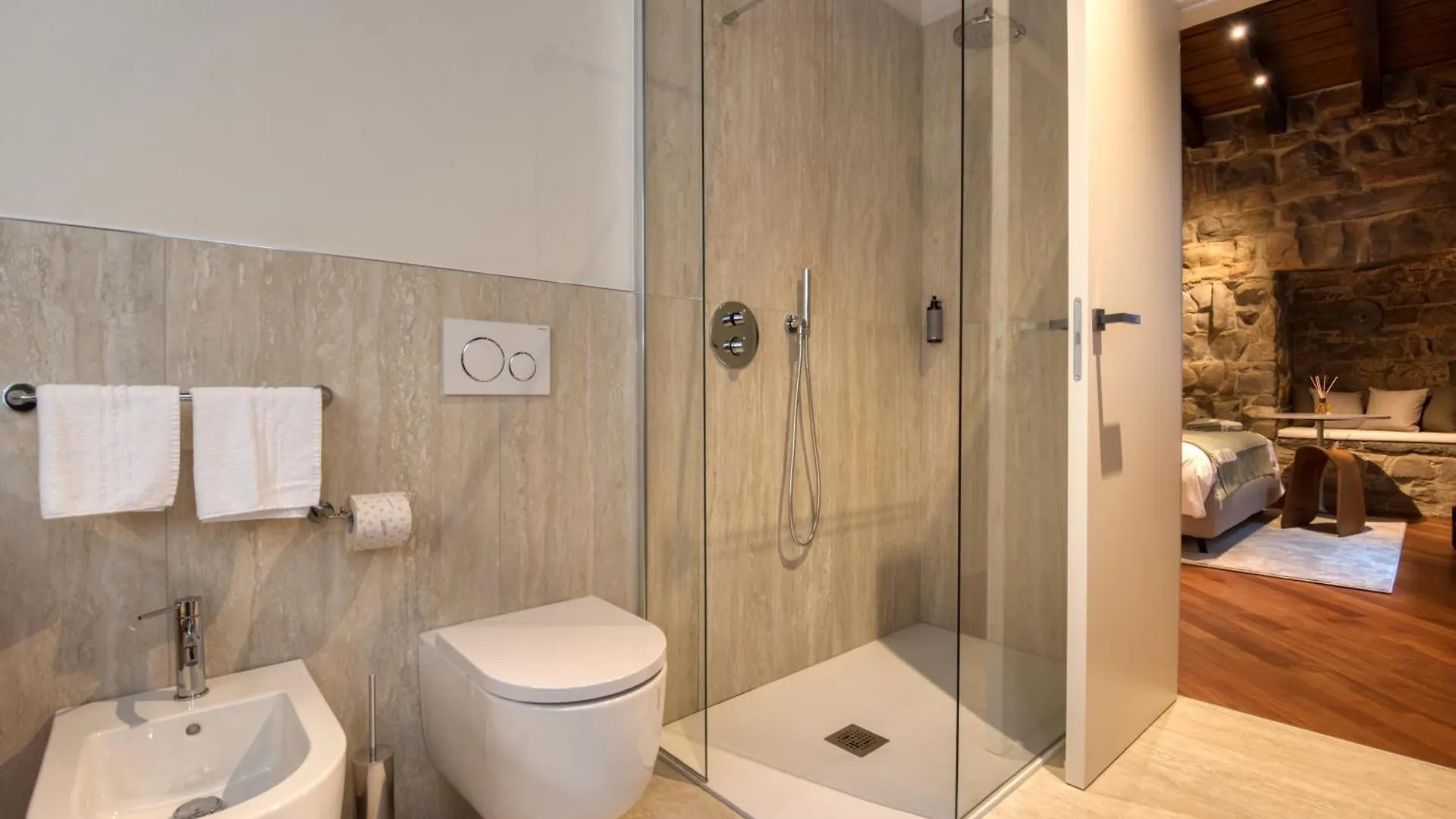 Le Torri Suites Bergamo 0*,  Italy